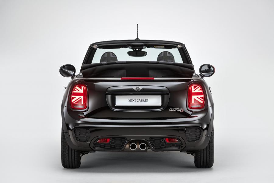  Mini Cooper S Cabrio King’s Cross 2018 года  (CH) (фото 3 из 3)